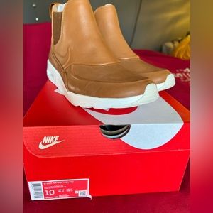 NIKE Air Max Thea Mid (Ale Brown; Size 10) - NWT in box